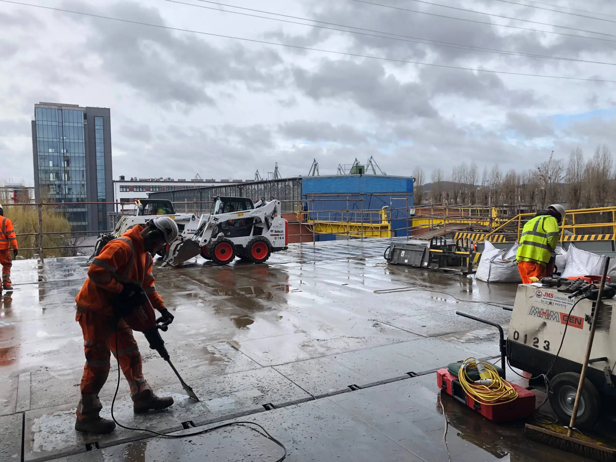 Remotowa-dry-dock-non-skid-works